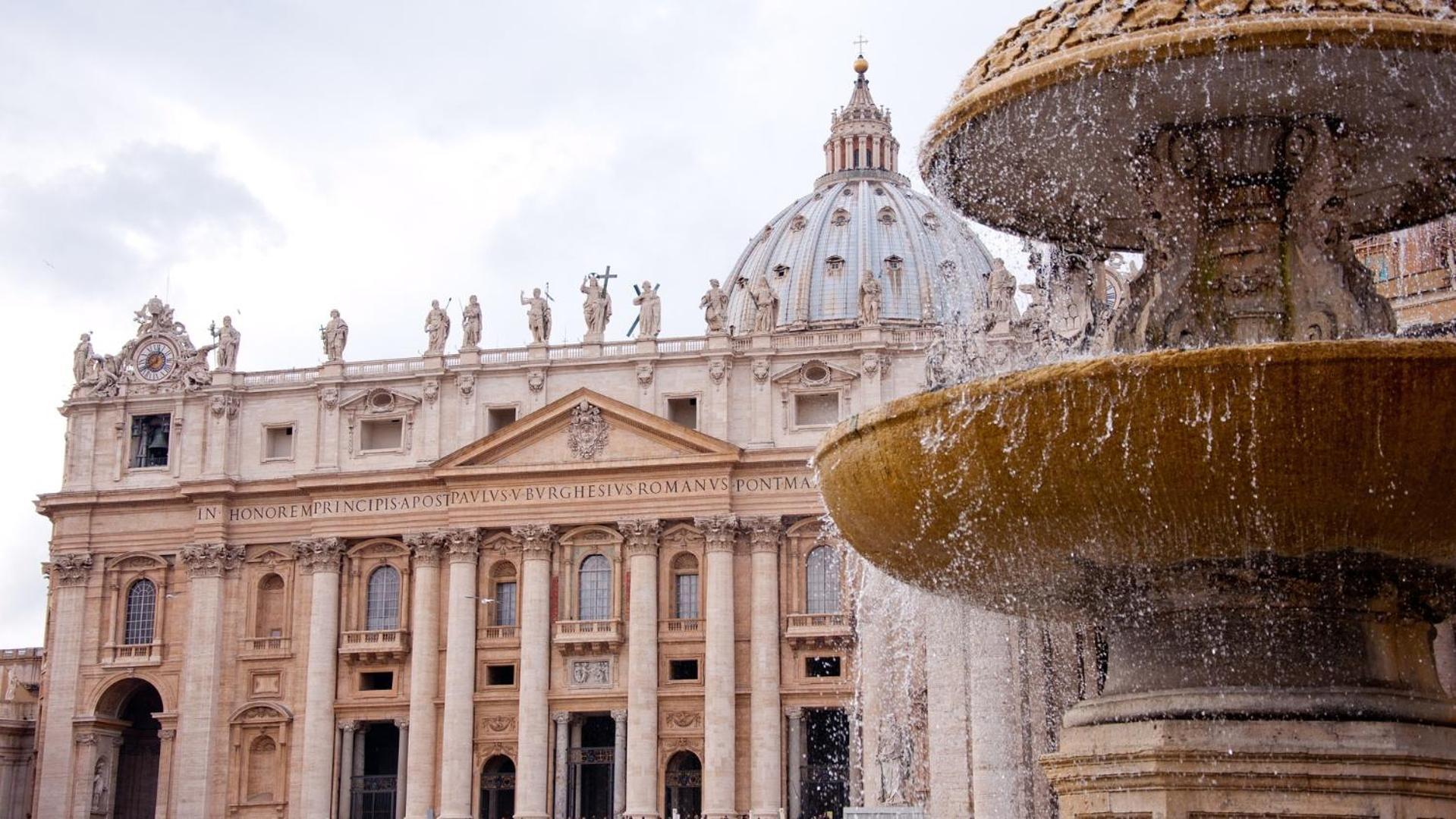 Vaticano San Pietro Metro Ottaviano — Photos 2